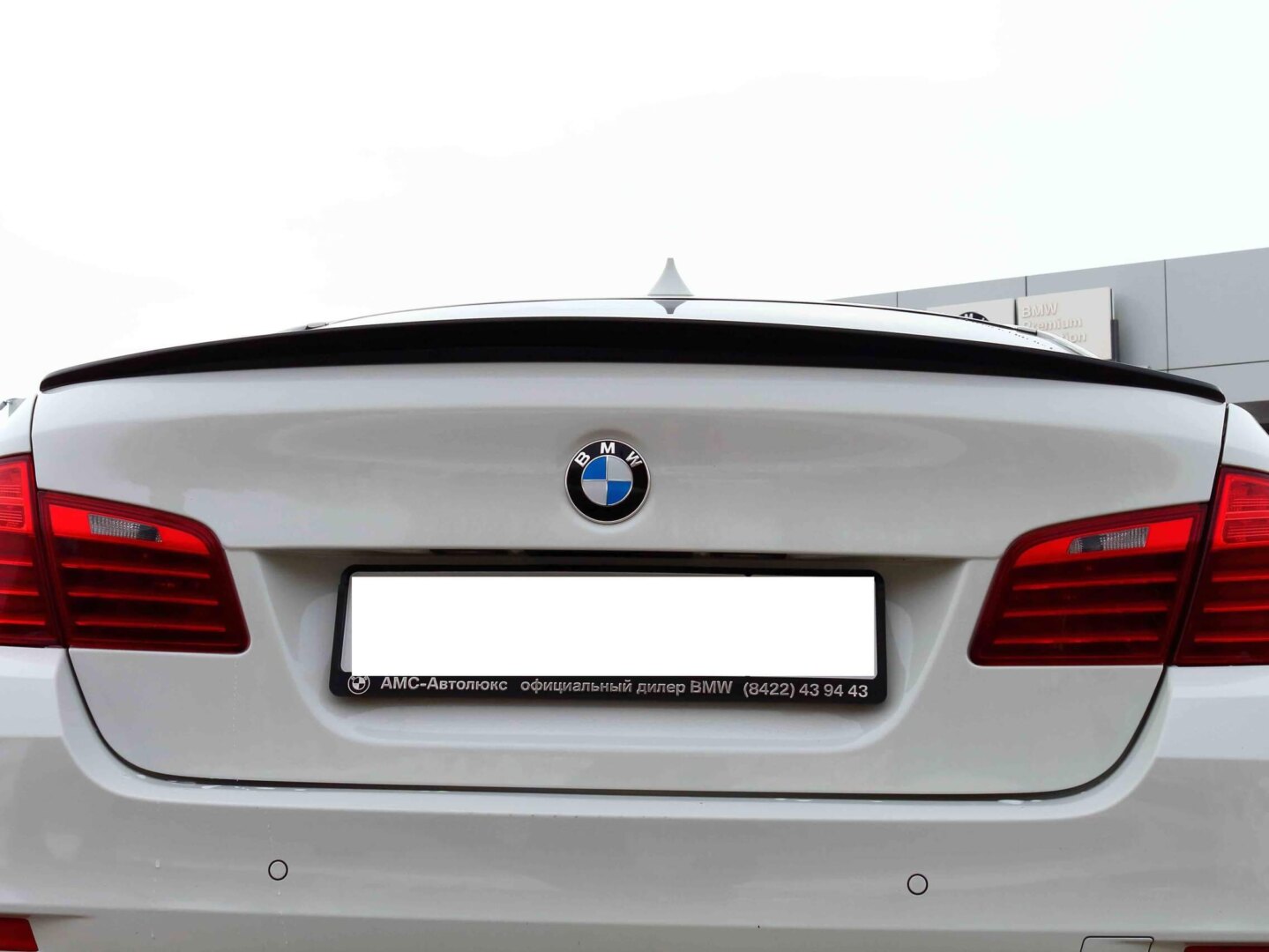 Спойлер на BMW-5