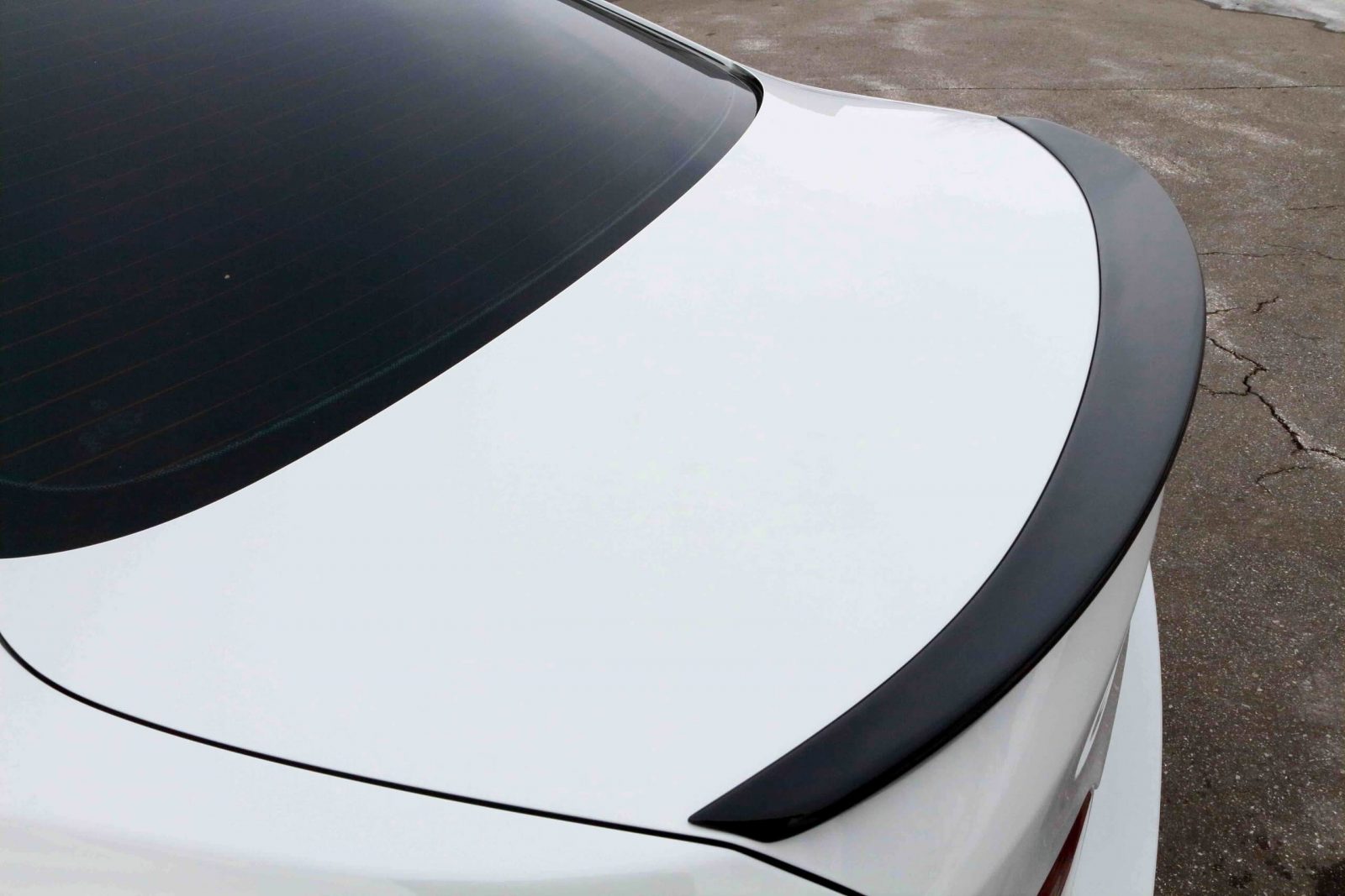 Спойлер на BMW-5