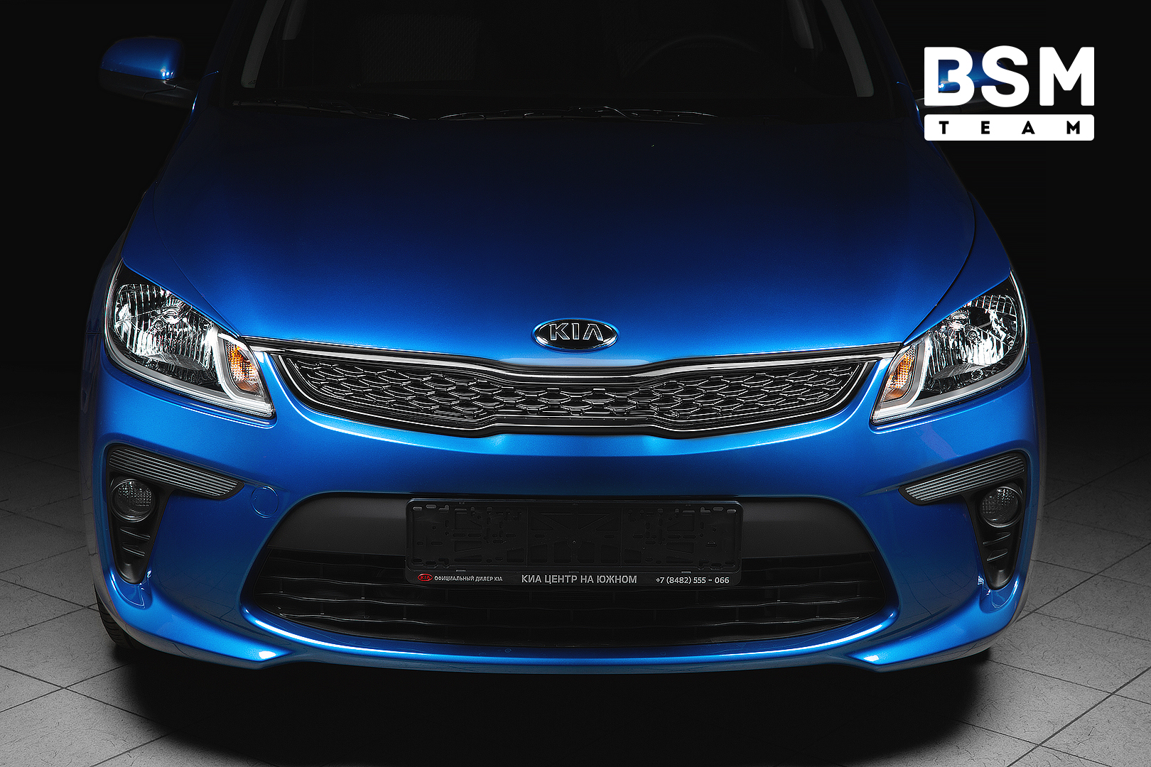 Решетка радиатора для Kia Rio 4 не закрывает хром