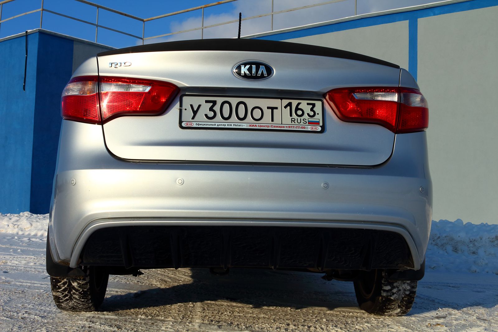 Диффузор на задний бампер без стоп сигнала Kia Rio 3