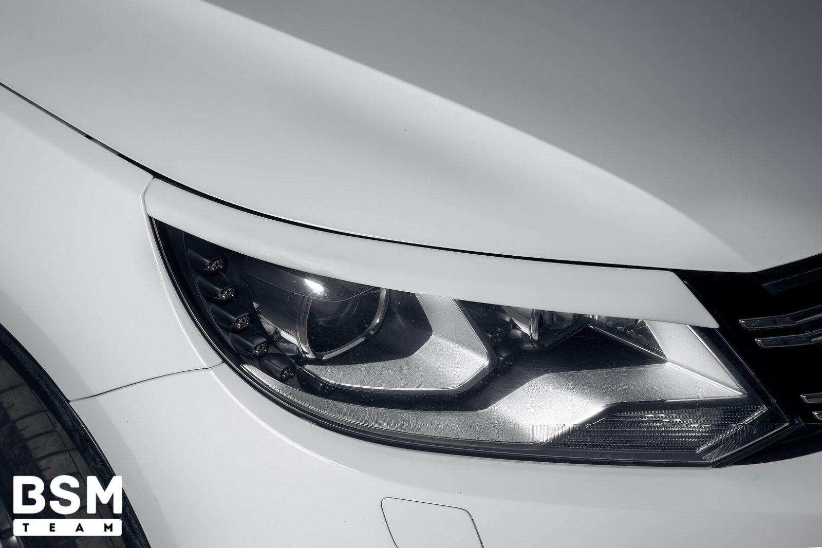 Ресницы рестайлинг для Tiguan